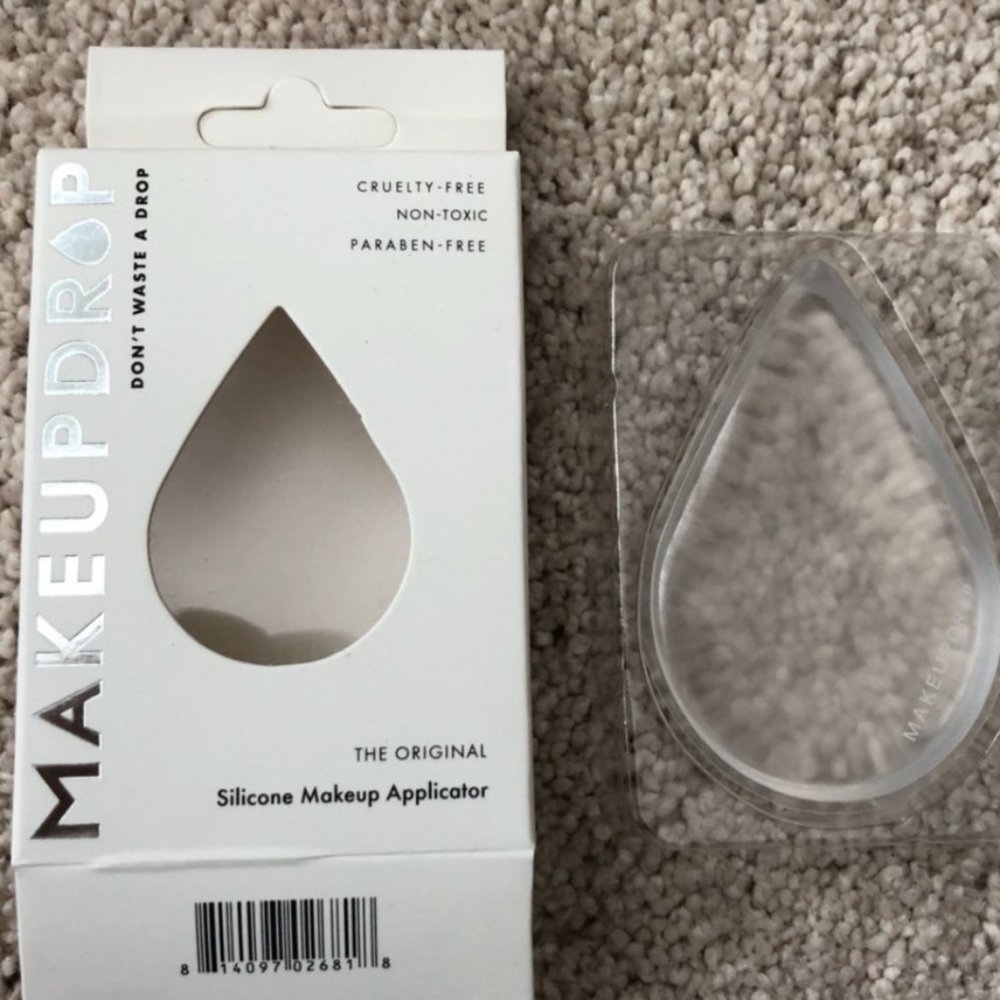 MAKEUPDROP Original Silicone Beauty Applicator, Clear, 0.6 oz.